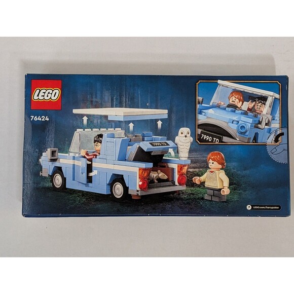 LEGO Harry Potter Flying Ford Anglia 76424 - Picture 2 of 7